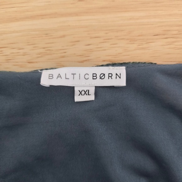 Baltic Born Floral Velvet Maxi Dress V-Neck Flutter Sleeve Size XXL No Belt - Picture 3 of 9